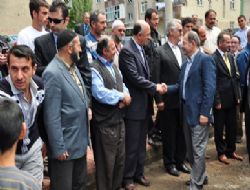 Akdağ, Dosteli GM'yi açtı